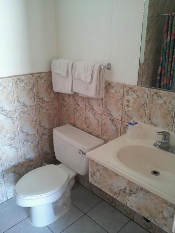 Travel Eagle Inn Motel Лонг-Біч Номер фото